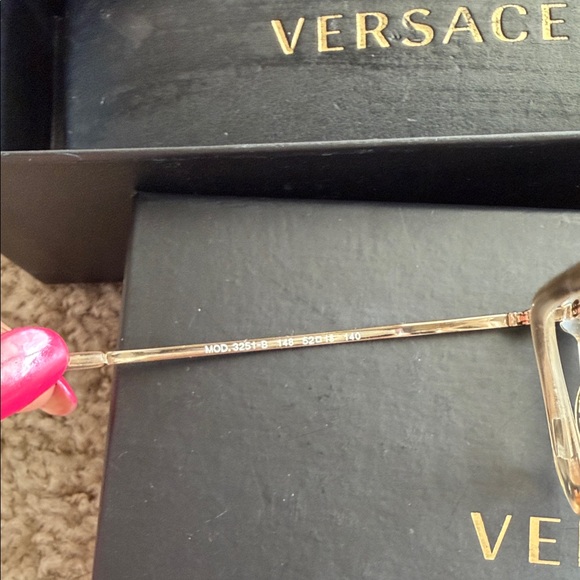 Versace Clear Frame Glasses blue light - Picture 4 of 5